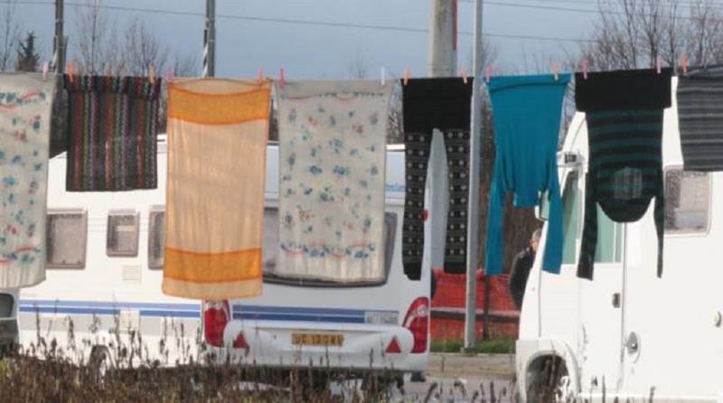 Cimiano e Crescenzago, è allarme: “Sono assediate dal degrado”. FOTO Cimiano e Crescenzago, è allarme: “Sono assediate dal degrado”. FOTO