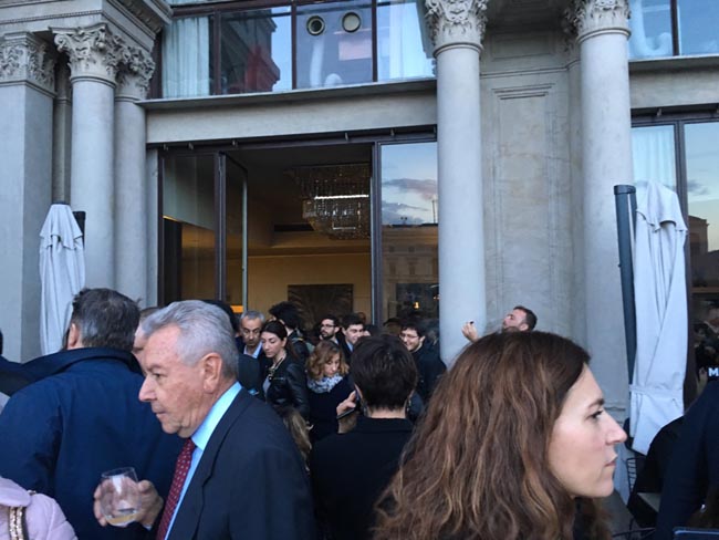 Da Pisapia alla Santanchè: sfilata di vip al party di Affaritaliani.it