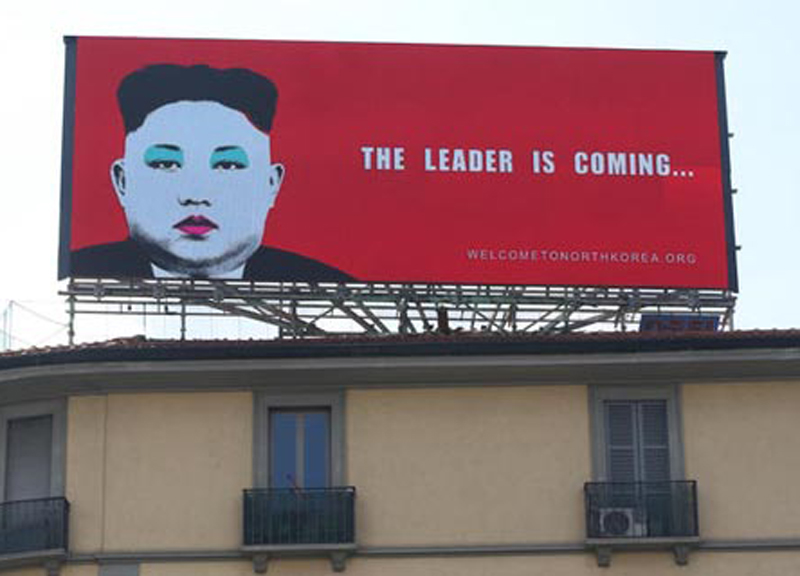 Max Papeschi porta il leader Kim a Milano. Arte per la libertà in Corea