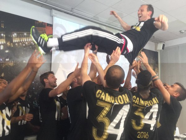 Juventus 5° scudetto di fila: le foto della festa. Agnelli: “Erano pronti a farci il funerale”