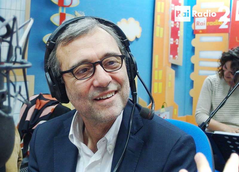 Giachetti: i numeri in diretta. Del suo cellulare. Show su Radio2: un giorno da pecora colpisce Giachetti: i numeri in diretta. Del suo cellulare. Show su Radio2: un giorno da pecora colpisce