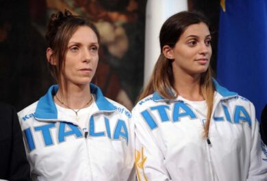 Valentina Vezzali si ritira: “Addio alla scherma. Vittorie e lacrime”
