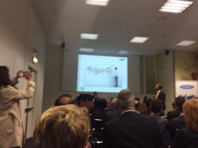 Viasat macina utili. “Renzi dia l’ok alla scatola nera” Viasat macina utili. “Renzi dia l’ok alla scatola nera”