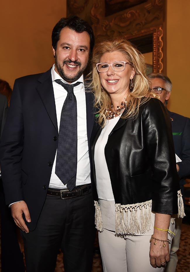 Salvini: “Così Renzi ha ricattato Berlusconi attraverso Repubblica”