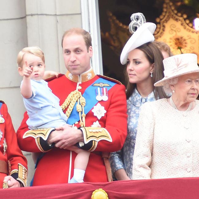 Kate Middleton e William, così hanno rifatto il look alla monarchia Kate Middleton e William, così hanno rifatto il look alla monarchia