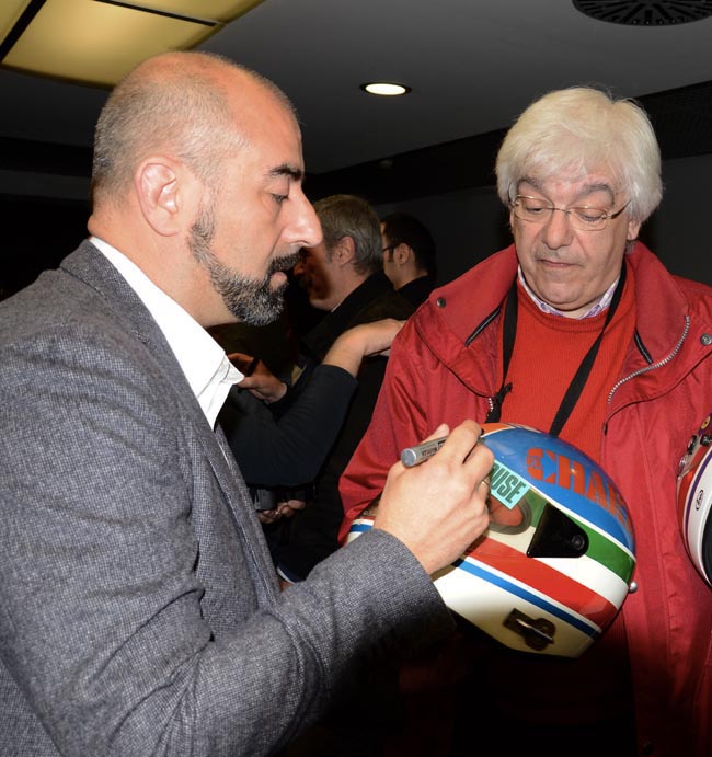 Senna, l’ultima notte all’autodromo di Monza. Le foto Senna, l’ultima notte all’autodromo di Monza. Le foto