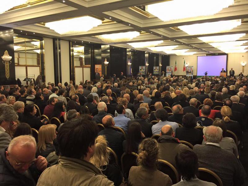De Chirico (FI): oltre mille persone per l’inizio della campagna De Chirico (FI): oltre mille persone per l’inizio della campagna