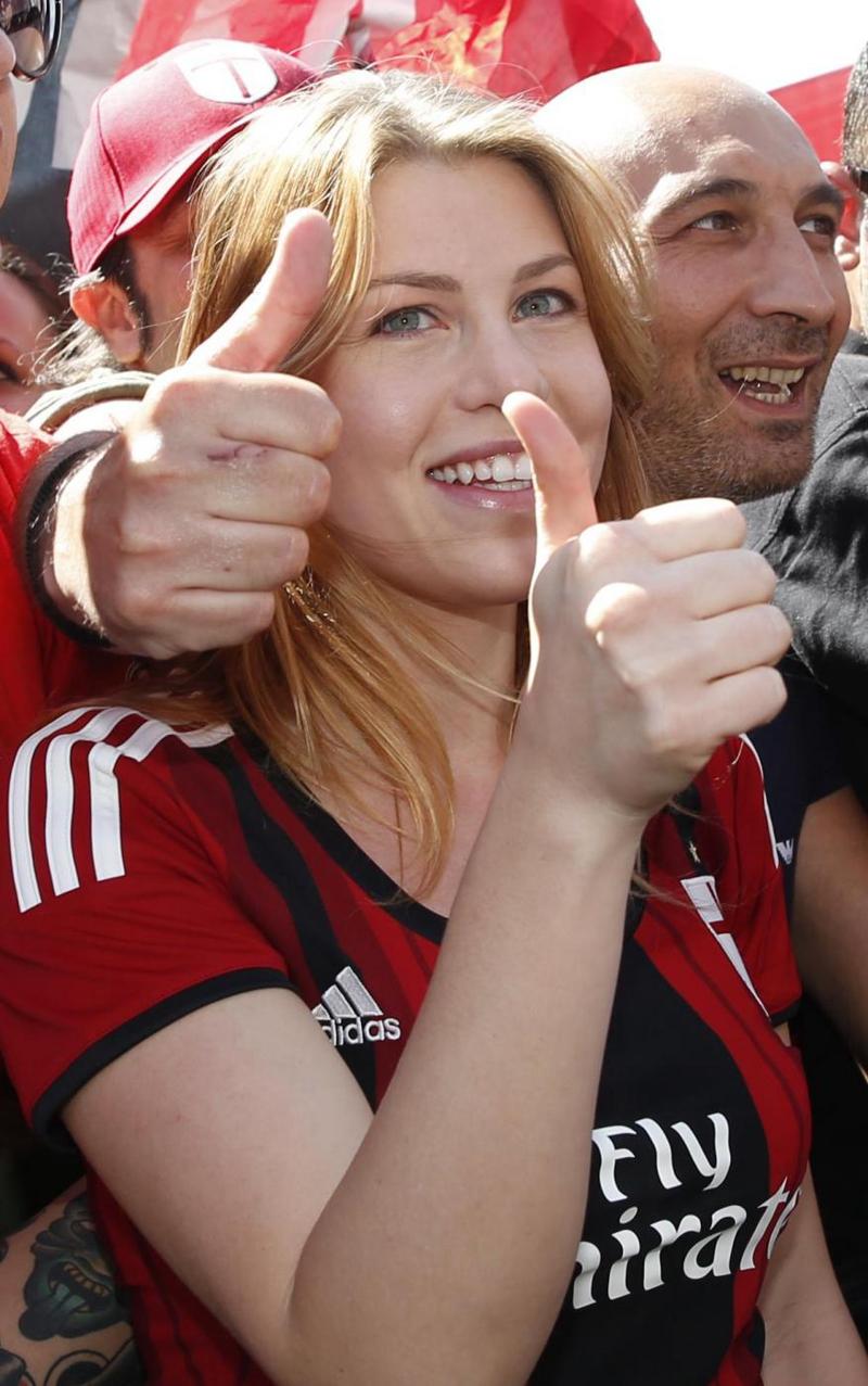 Milan, Barbara Berlusconi aspetta il terzo figlio. Ed Eleonora…