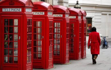Red Box: le cabine telefoniche inglesi diventano mini-uffici