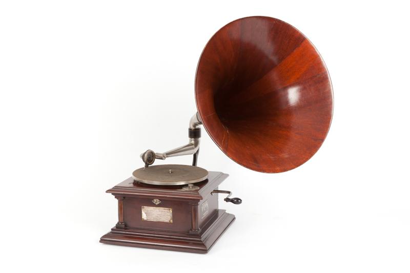 IPhone e Sony: la classifica dei dispositivi più influenti di sempre