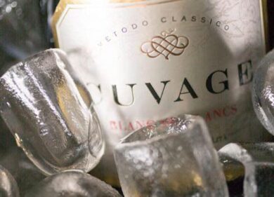 Cuvage di Acqui Terme apre le cantine all’eleganza