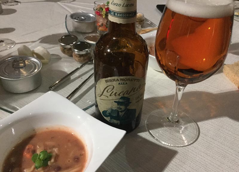 Il Premiolino con Fondazione Birrra Moretti sceglie giornalisti narratori Il Premiolino con Fondazione Birrra Moretti sceglie giornalisti narratori