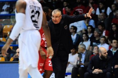 L’Olimpia Milano vince gara 1 con Trento: super Rakim Sanders