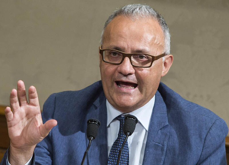 Popolari in lite, Mauro su Meloni Salatto: “Vincerà Marchini è nuovo” Popolari in lite, Mauro su Meloni Salatto: “Vincerà Marchini è nuovo”