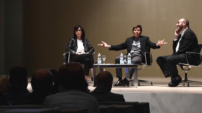 Morandi in Bocconi: “Io star di Facebook. E a Fedez…” Morandi in Bocconi: “Io star di Facebook. E a Fedez…”