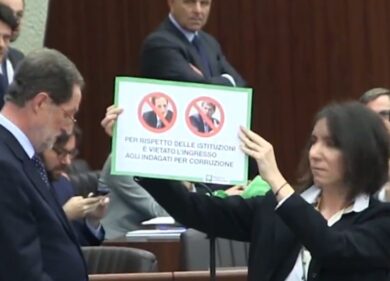 Carcano (M5S): stop di due turni dopo la bagarre-Mantovani in Regione