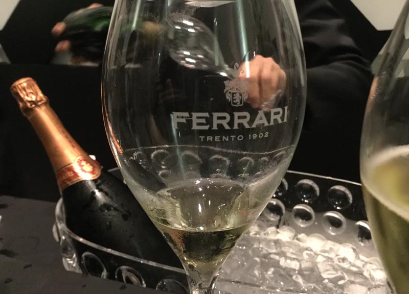 Ferrari Trento: mille bottiglie per “Articolo e copertina dell’anno”