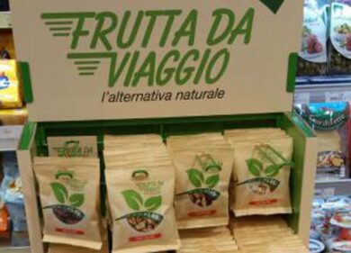 Negli Autogrill arriva la frutta da viaggio: dal mango alle more