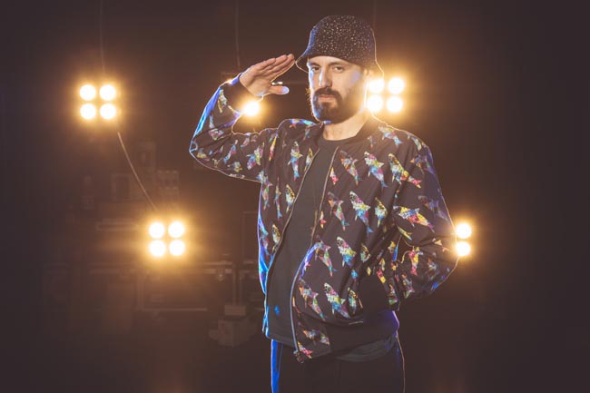 Tommy Vee ad Affari: “Il Top DJ? Ha empatia, doti analitiche e..” Tommy Vee ad Affari: “Il Top DJ? Ha empatia, doti analitiche e..”