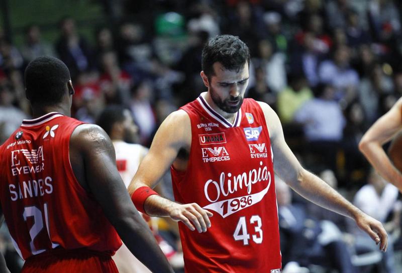 Playoff, Olimpia Milano perde gara 1 con Venezia. Repesa: “Serie lunga”