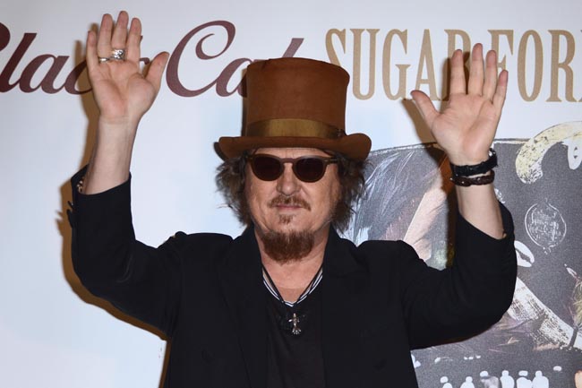 Zucchero a Verona il 7 giugno per i Wind Music Awards. E Black Cat…. Zucchero a Verona il 7 giugno per i Wind Music Awards. E Black Cat….