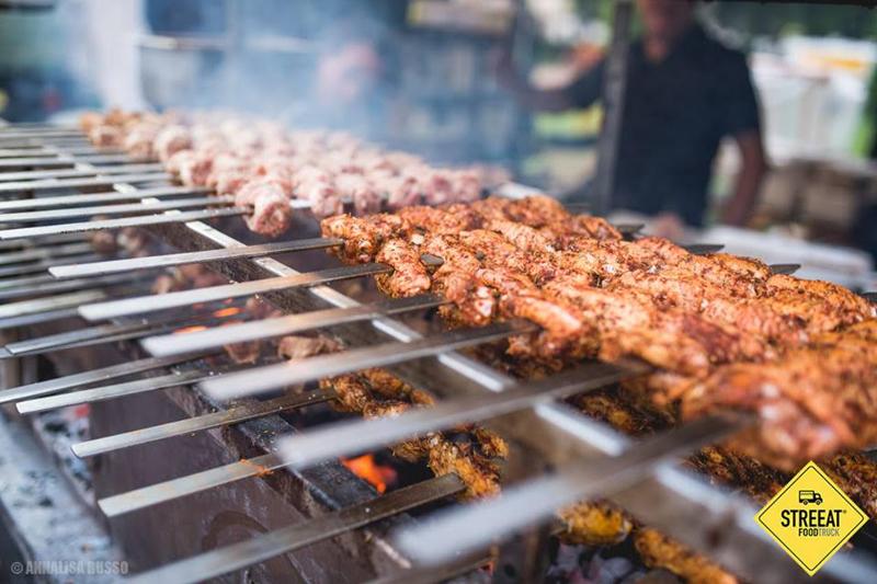 Lo Streeat Food Truck Festival fa tappa a Milano. The Milan ShowBiz Lo Streeat Food Truck Festival fa tappa a Milano. The Milan ShowBiz