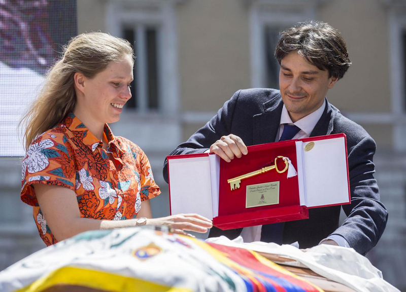 Roma saluta Marco Pannella: “A subito”. Emma Bonino, “omaggi ipocriti” Roma saluta Marco Pannella: “A subito”. Emma Bonino, “omaggi ipocriti”