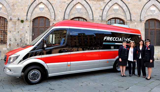 Con Freccialink il Frecciarossa arriva a Siena e… Con Freccialink il Frecciarossa arriva a Siena e…