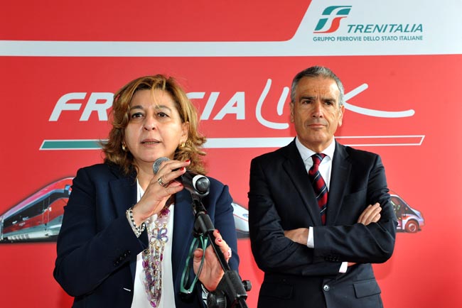 Con Freccialink il Frecciarossa arriva a Siena e… Con Freccialink il Frecciarossa arriva a Siena e…