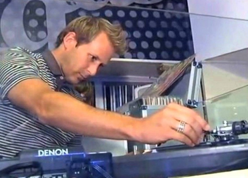 Champions league, niente biglietti per i politici. E Mendieta fa il dj Champions league, niente biglietti per i politici. E Mendieta fa il dj