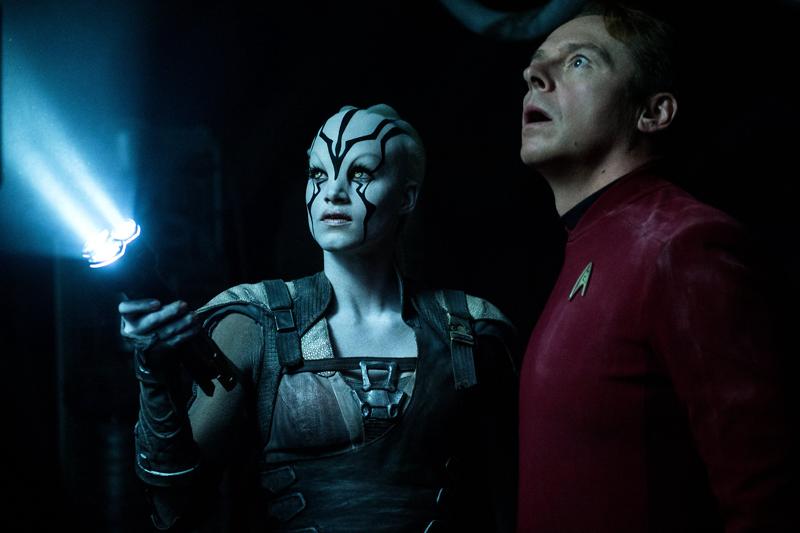 Star Trek Beyond, il secondo trailer del film tra ironia e action Star Trek Beyond, il secondo trailer del film tra ironia e action