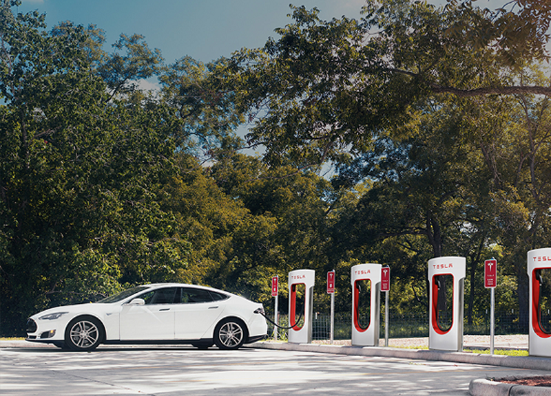 Terna e Tesla Motors: accordo per sotenibilità e innovazione Terna e Tesla Motors: accordo per sotenibilità e innovazione