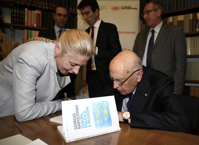 Napolitano regista del partito post-Pd Napolitano regista del partito post-Pd