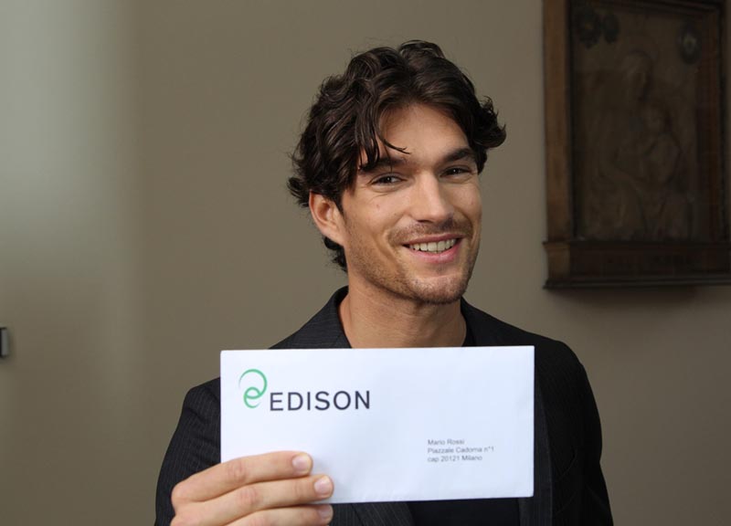 Edison: “Vi paghiamo il canone TV”. Offerta per nuovi e vecchi clienti Edison: “Vi paghiamo il canone TV”. Offerta per nuovi e vecchi clienti