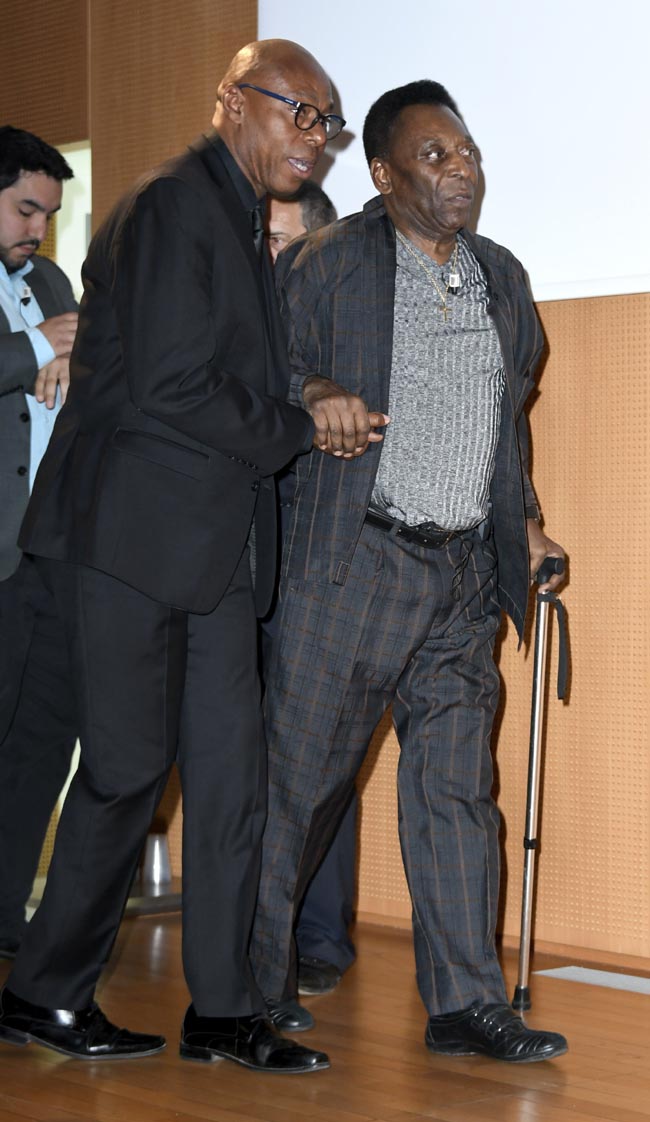 Pelè presenta il film e tradisce il Brasile: “Messi il mio preferito”