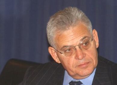 Luttwak: “Referendum? Sì con entusiasmo. Poi Renzi corra alle urne”