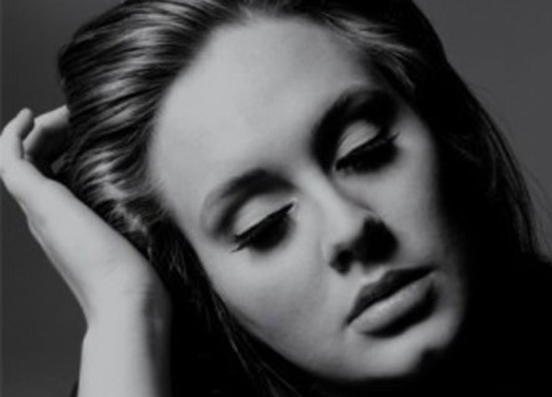 Adele, 30 kg persi in 12 mesi. Il segreto? La dieta Sirt. LO SPECIALE Adele, 30 kg persi in 12 mesi. Il segreto? La dieta Sirt. LO SPECIALE