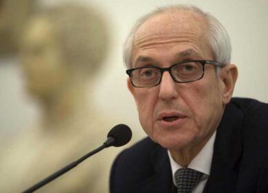 Emergenza rifiuti, Tronca si appella all’Ama : “Fate uno sforzo”