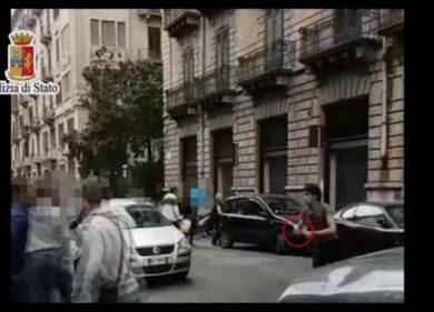 Palermo, arrestato 19enne per tentato omicidio. Il video della Polizia