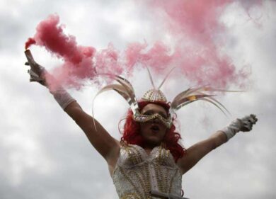Roma Pride 2016: Con Asia Argento sfila l’orgoglio omosessuale