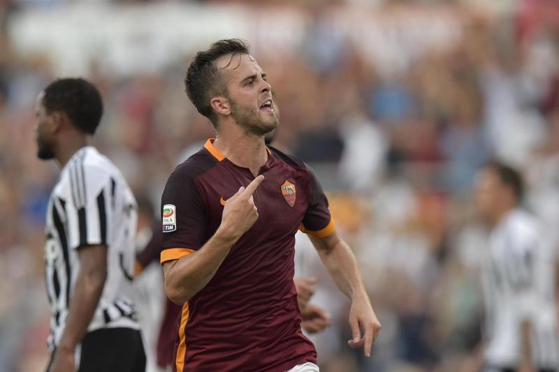 Pjanic, la Roma: “Ci ha detto che va alla Juventus”. Ma lui sbotta… Pjanic, la Roma: “Ci ha detto che va alla Juventus”. Ma lui sbotta…