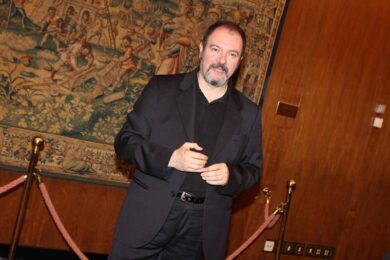 Carlo Lucarelli racconta i misteri dell’estate con “Profondo nero”