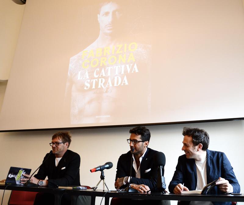 Fabrizio Corona, nuovo libro: dal liceo al carcere, da Nina a Belen