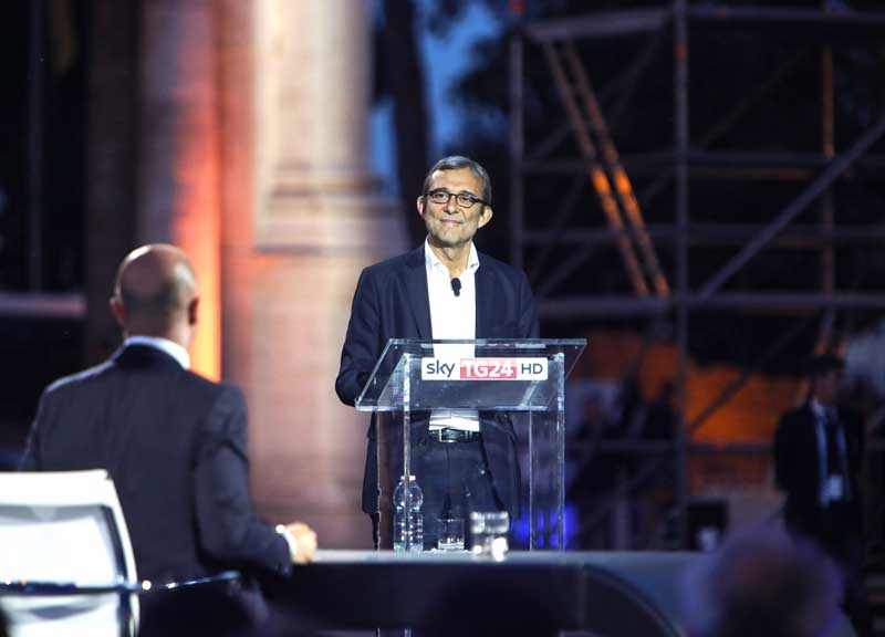 Duello Raggi-Giachetti: è lo scontro tra due mondi ortogonali Duello Raggi-Giachetti: è lo scontro tra due mondi ortogonali