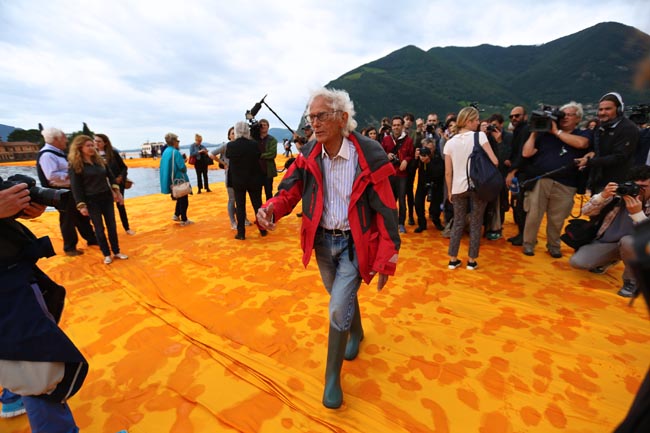 “Floating Piers”, l’arancione di Christo sul Lago d’Iseo. FOTO e VIDEO