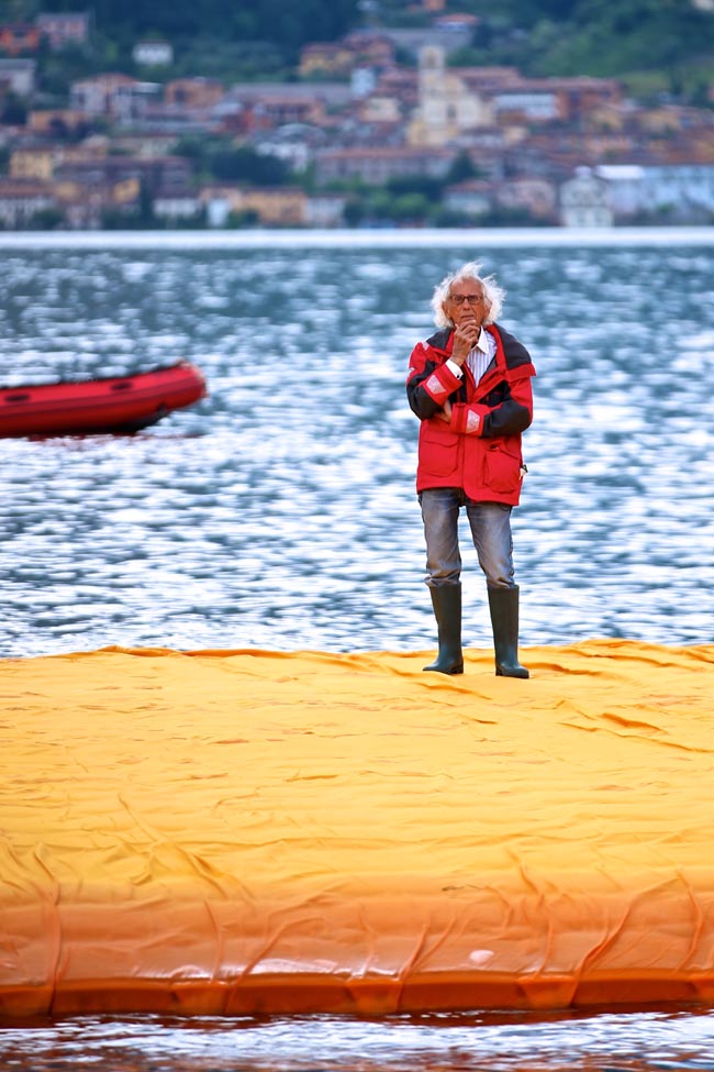 “Floating Piers”, l’arancione di Christo sul Lago d’Iseo. FOTO e VIDEO