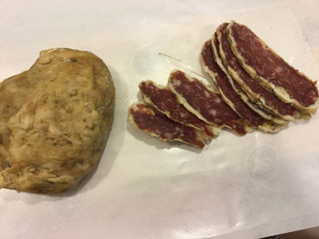 Sgariboldi alleva maiali felici e i salumi sono un “must”