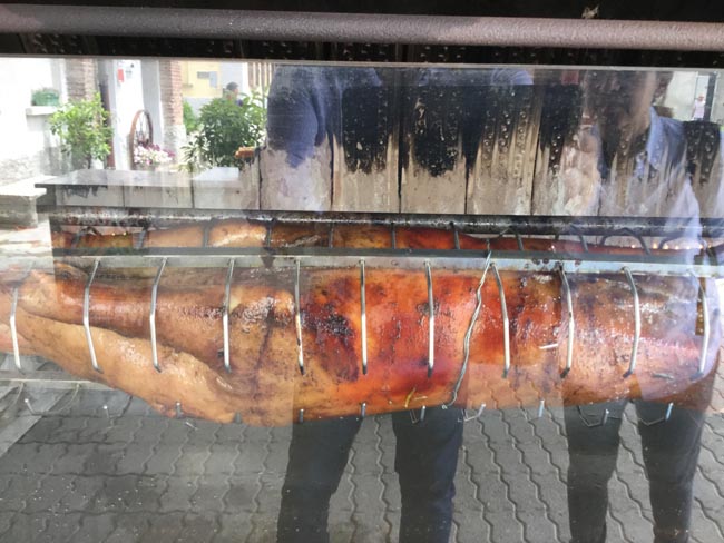 Sgariboldi alleva maiali felici e i salumi sono un “must”