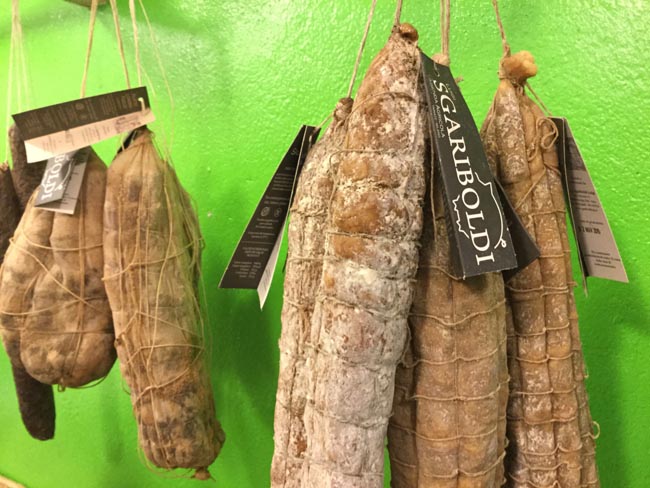 Sgariboldi alleva maiali felici e i salumi sono un “must”