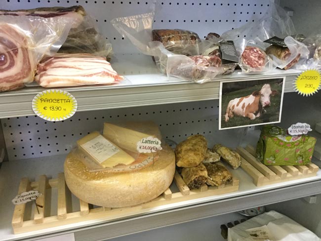 Sgariboldi alleva maiali felici e i salumi sono un “must”